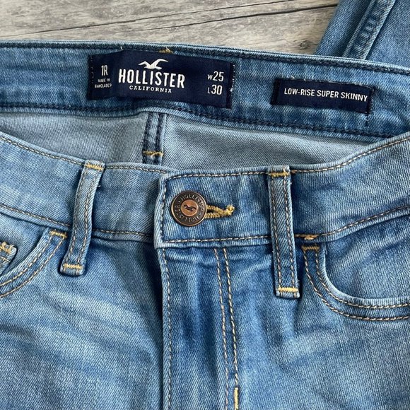 Hollister Super Skinny  Distress Jeans 1R - Picture 3 of 5